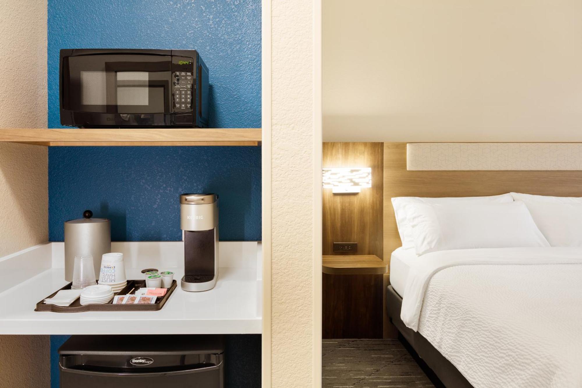 Holiday Inn Express Hotel & Suites Sanford By Ihg Kültér fotó