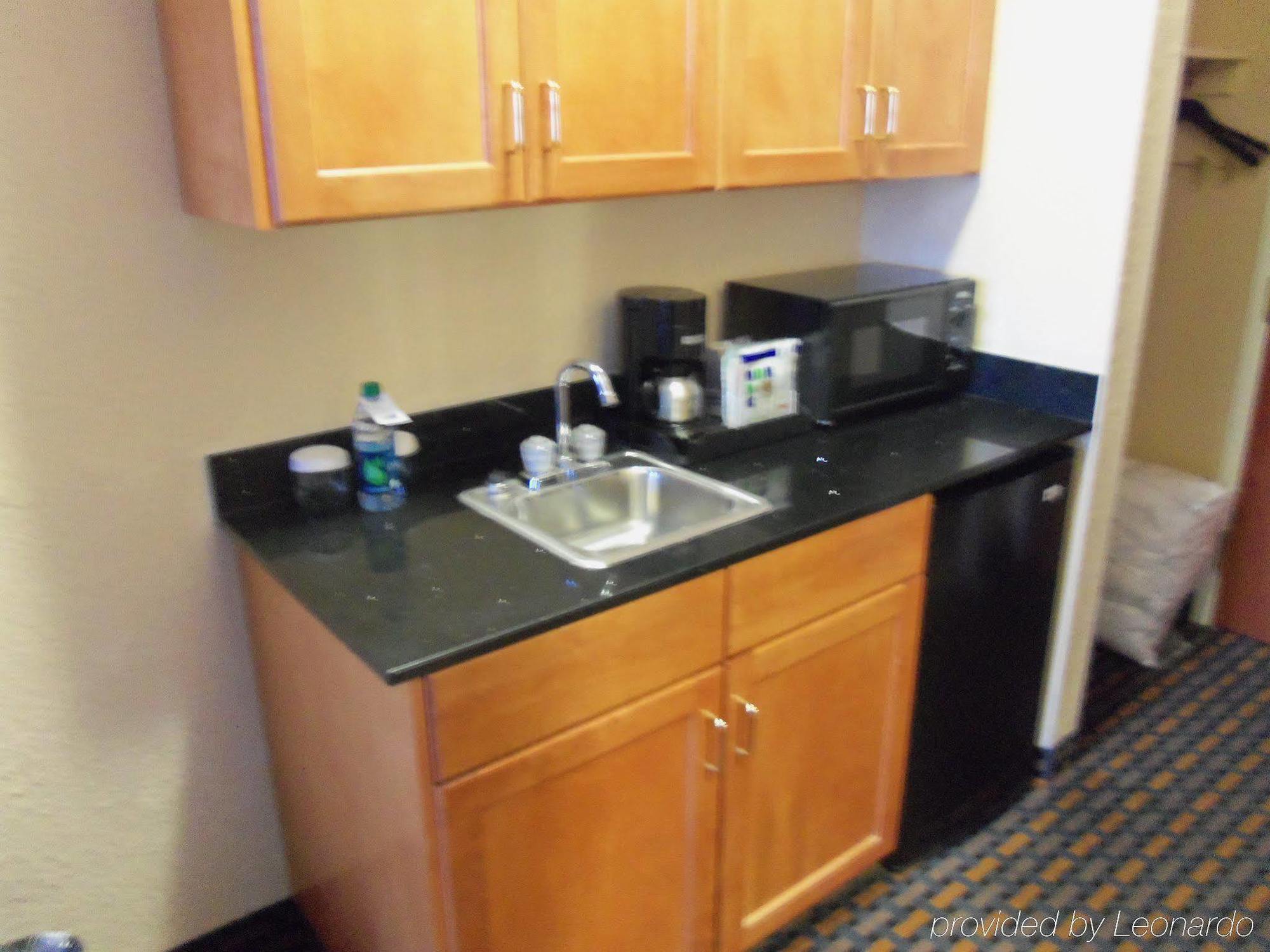 Holiday Inn Express Hotel & Suites Sanford By Ihg Kültér fotó